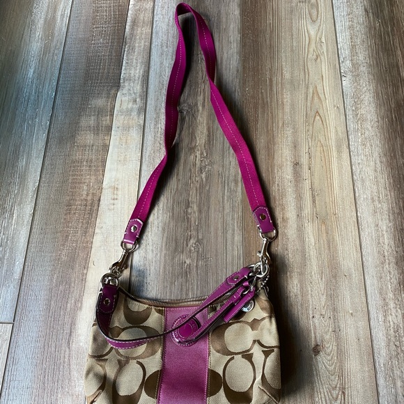 Coach crossbody - Picture 7 of 7